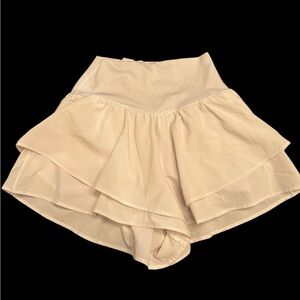 OFFLINE BY aerie Real Me WHITE Flowy Skort/shorts size XS